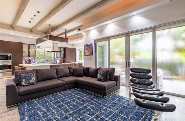 Centrally located - perfect for families or big groups