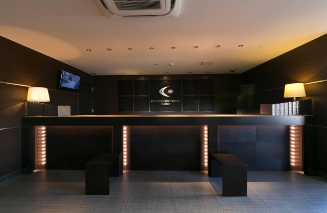 Centre One Hotel Handa