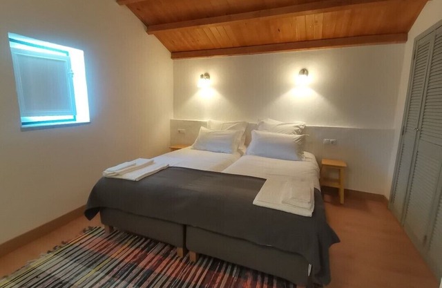 Chão da Velha - Casas de Campo