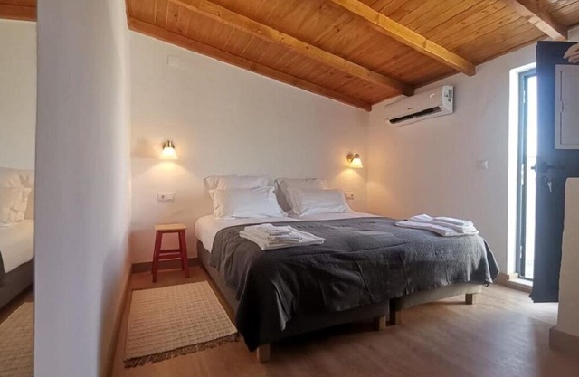 Chão da Velha - Casas de Campo