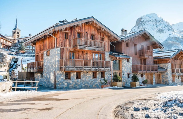 Chalet Belleville - Seven Bedroom Chalet, Sleeps 15