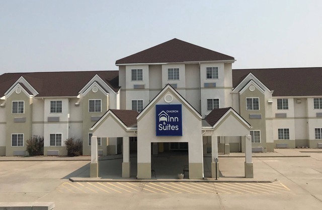 Chadron Inn & Suites
