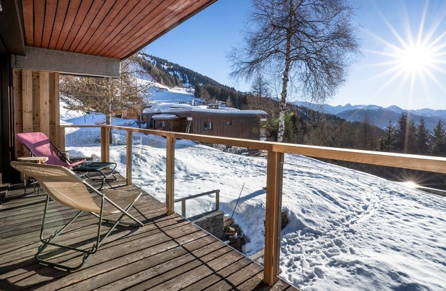 Chalet 12 people ski in ski out, departure ski return direct Les Arcs 1600