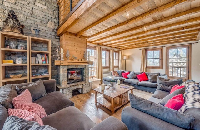 Ski Slopes Sauna Terrace Fireplace 