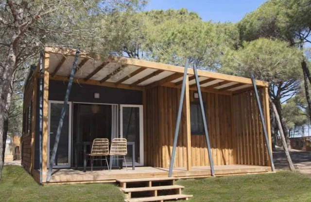 Chalet 4 étoiles - Piscine - cbgcb0g