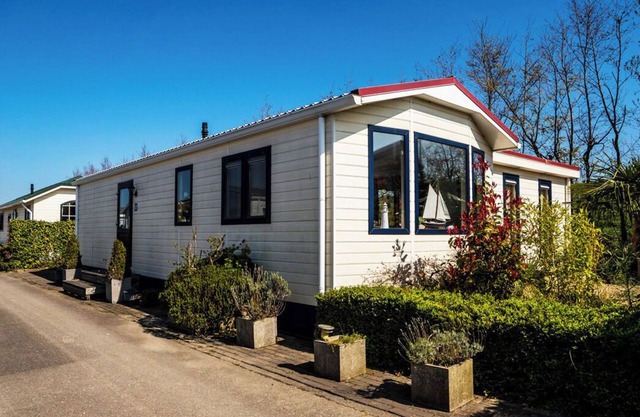 Chalet 50 - Two Bedroom Resort, Sleeps 6