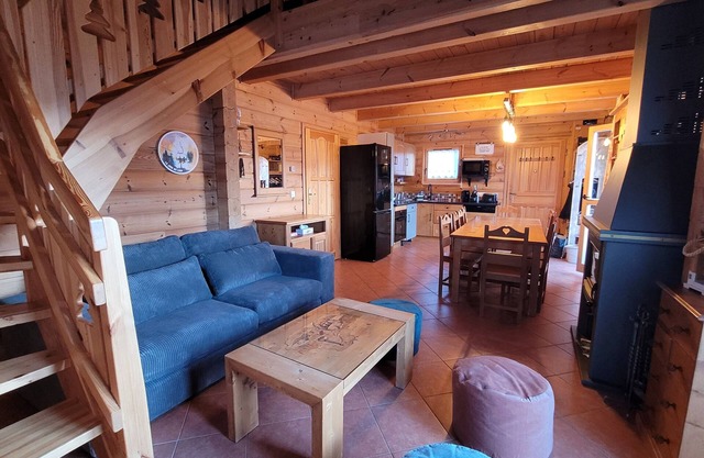 Chalet Aneloup exceptional view at Joue du loup