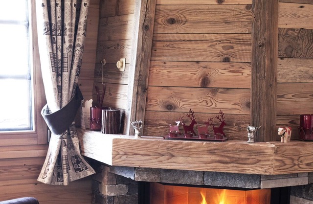 Chalet Anton: LUXURY 5* CHALET WITH JACUZZI IN STUNNING LOCATION