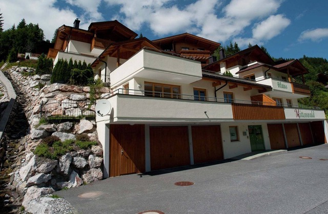 Chalet apartment in Saalbach-Hinterglemm with sauna