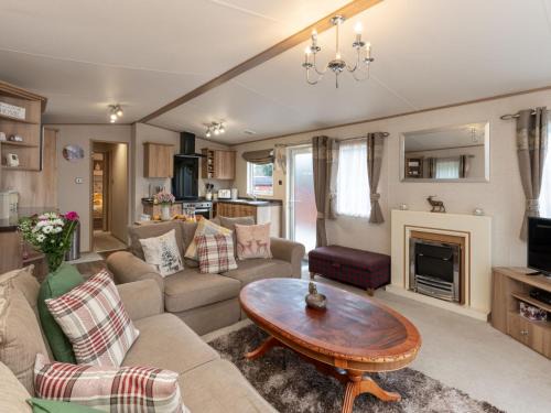 Chalet Cairn View by Interhome