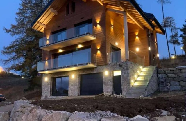 Chalet de Luxe with sauna chezpapou
