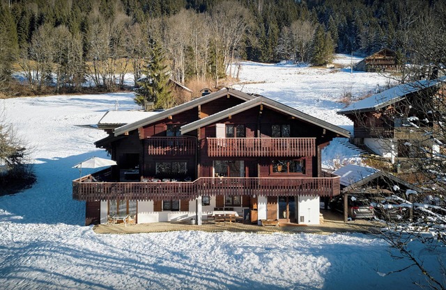 Chalet Chavanette - spacious holiday home for 12 with spa - OVO Network