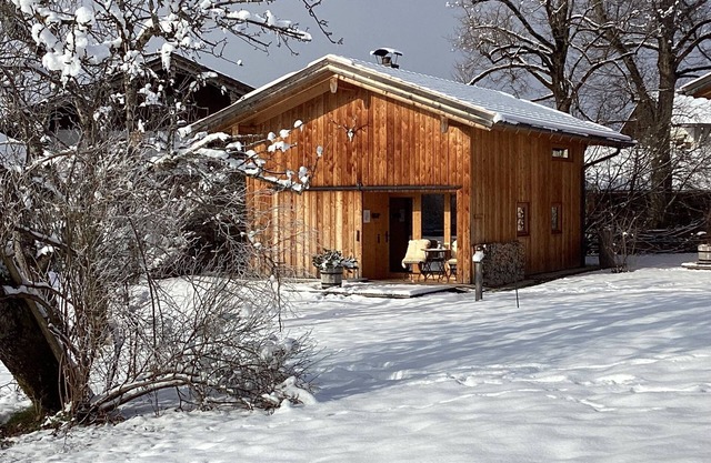Chalet Hollerhäusl, whole house, 50 sqm for 2-4 persons, living area with kitchenette and gallery