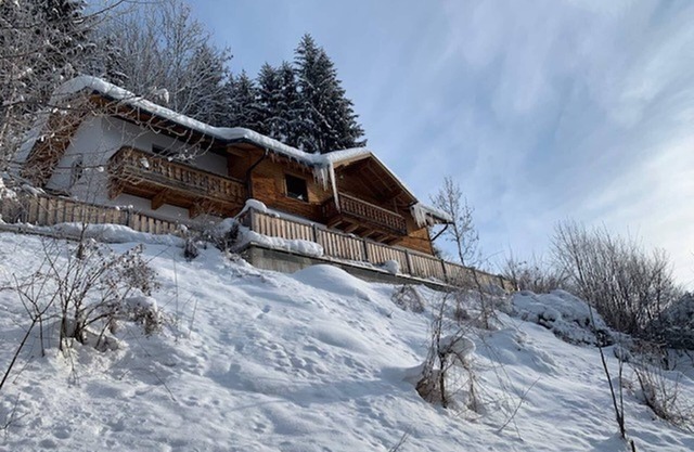 Chalet in Bruck near Zell am See Ski Slopes