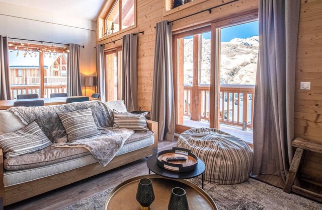 Chalet Les Avanchers-Valmorel, 3 bedrooms, 6 persons