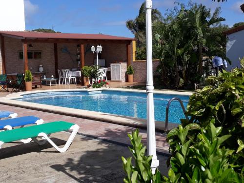 Chalet Huerta Con Piscina 