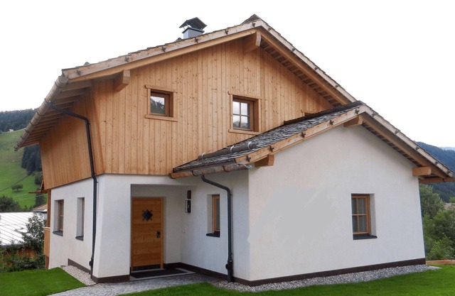 Chalet Larice, experience a mountain holiday in the South Tyrolean Dolomites