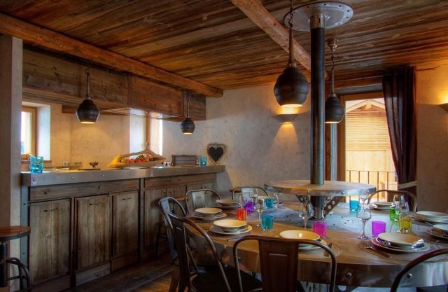 Chalet Méribel, 5 bedrooms, 10 persons