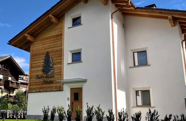 Chalet 'Pieri - Appartamento Temelin' with Mountain View and Wi-Fi