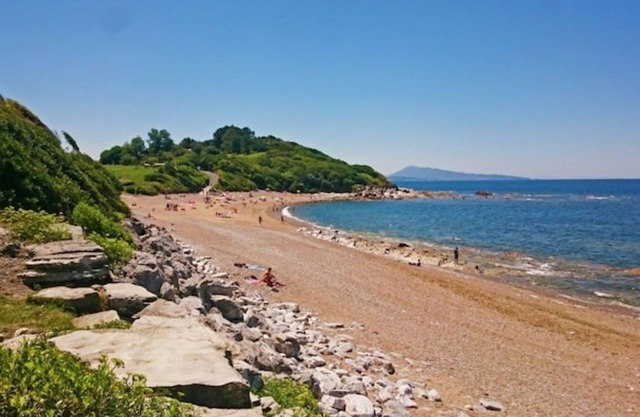 Chalet, Piscine Chauffée a 29 Degrés, au Calme Avec Parking Privé et Aperçu mer