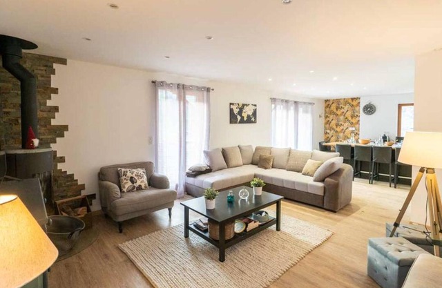 Chalet rénové 7 pièces à Valmorel, 15 pers, parking, terrasse - FR-1-291-793