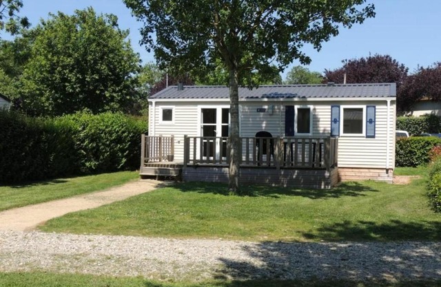 Chalet Saint-Denis-du-Maine, 4 pièces, 6 personnes - FR-1-600-102