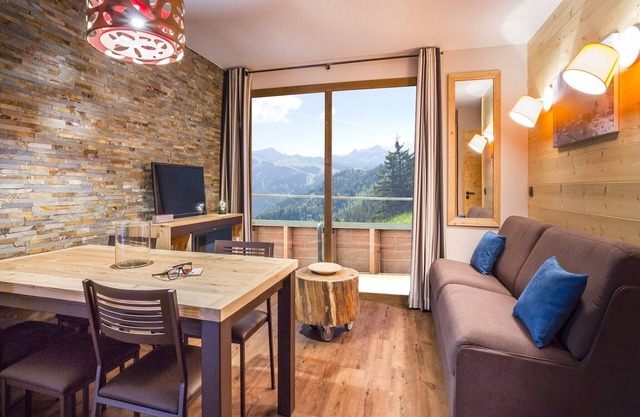 Chalet-Style Apartment