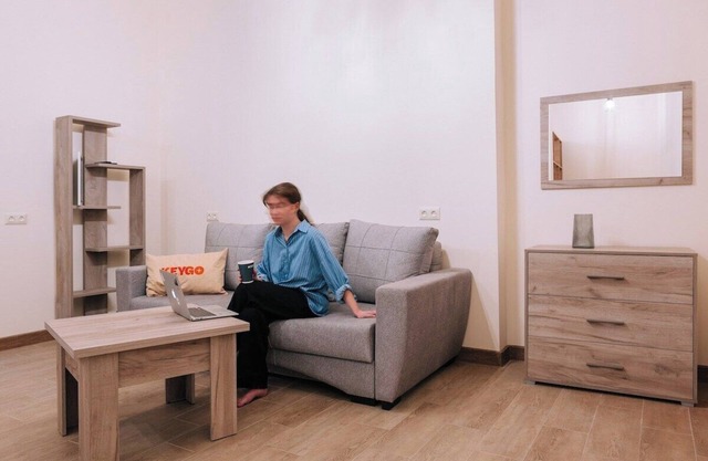 Charm Studio/City Center/Gems Nearby