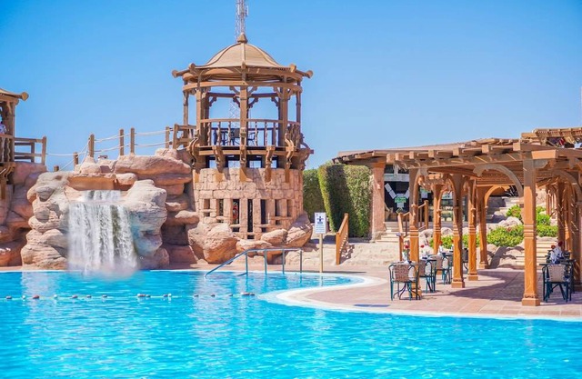 Charmillion Sea Life Resort
