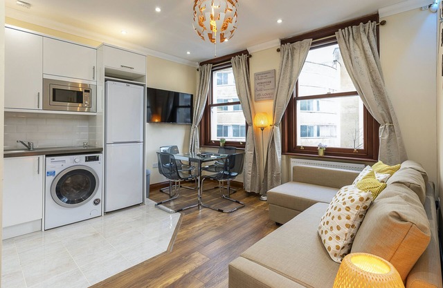 Charming 1 Bed Apartment Kensington Olympia