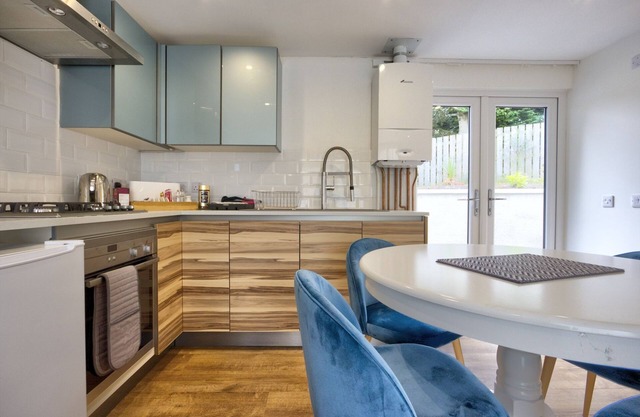 Charming 1-Bed Cottage in Inverness