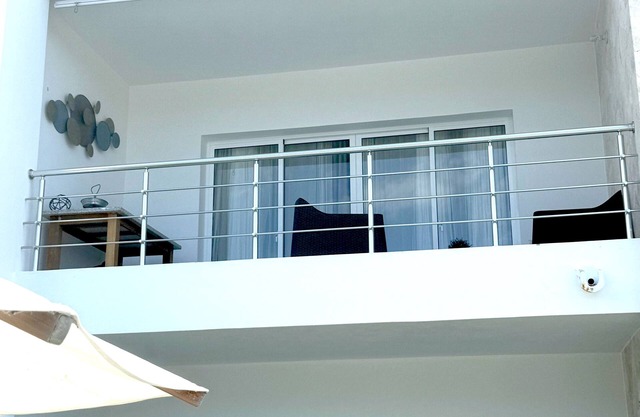 Charming 2 bedroom Apt. in Playa Nueva Romana with Pool, 15 min walk to beach