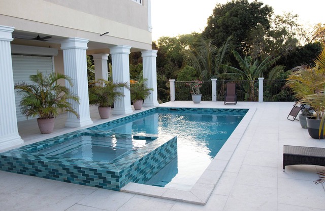 Charming 2-bedroom apartment with WiFi, AC in marvelous Nassau