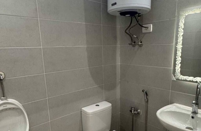 Charming 2-bedroom apartment in pleasant First 6th of October with AC