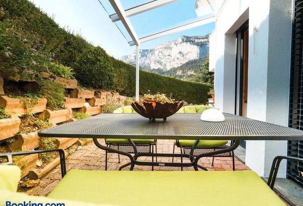 Charming 4 bed flat in Flims