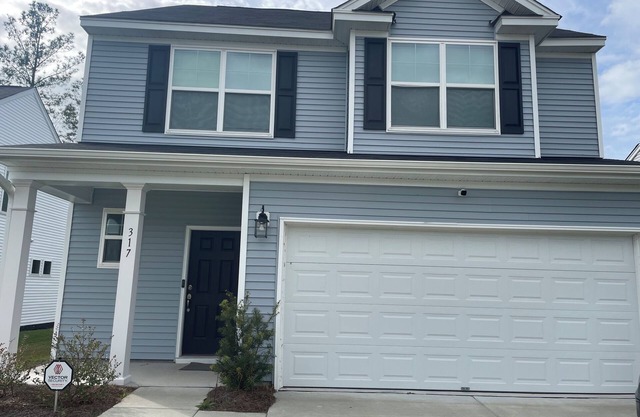 Charming 4-bedroom home with open space in Moncks Corner Pet Friendly