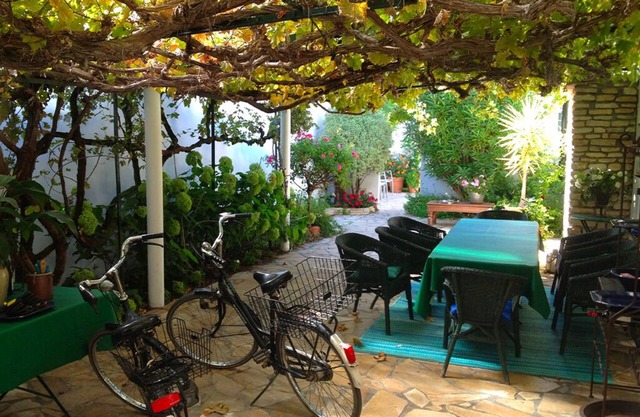 Charming 6 bedroom house Ile de Ré