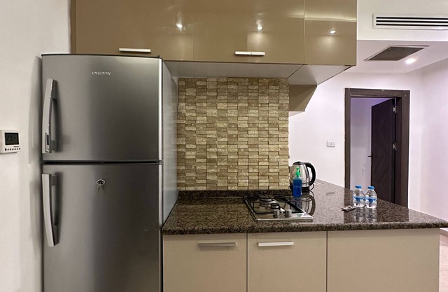 Charming Amman Apartment with Electric Heating & Pool Access