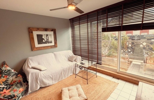 Charming and luxury 5-room apartment, close to La Saline les Bains lagoon