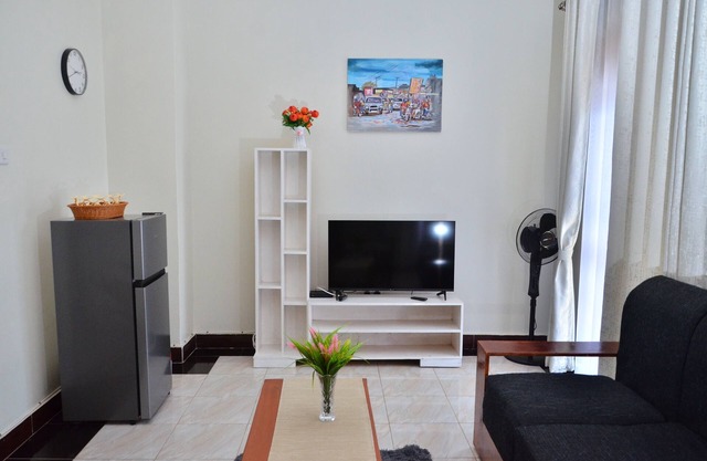 Charming apartment in lovely Kampala with WiFi