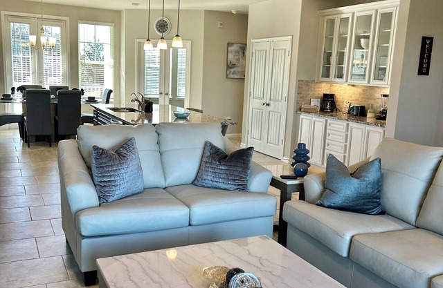 Charming Brand New 2 master bedroom townhome !
