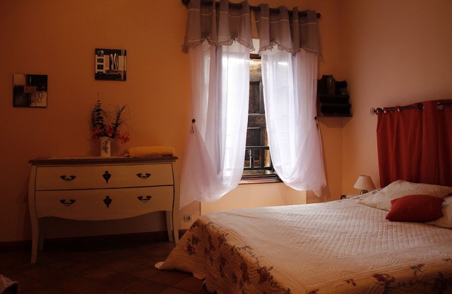 Charming cottage in Compeyre, medieval town, near Millau viaduct and Gorges du Tarn