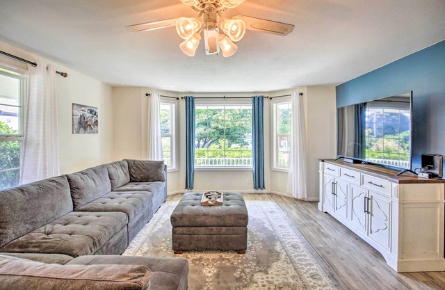 Charming Eugene Home w/Fire Pit: 8 Mi to UO!