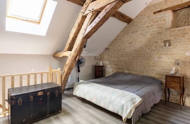 Charming Home in Molesme