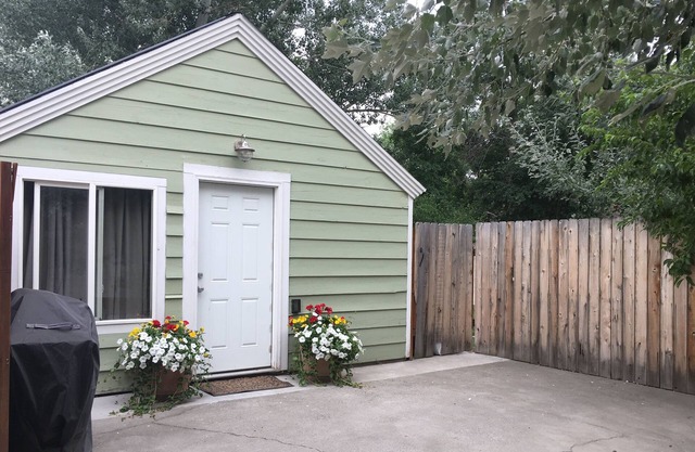 Charming private studio