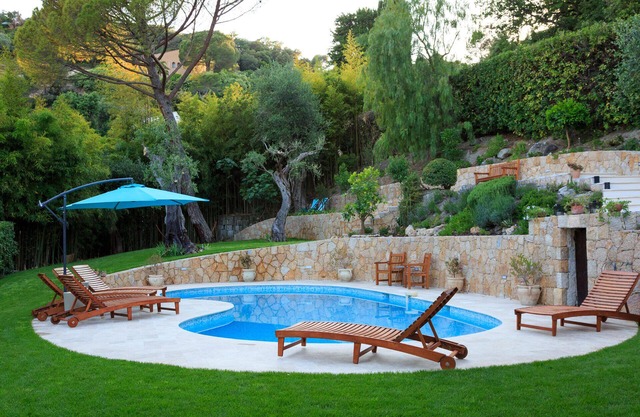Charming provencal villa in Biot