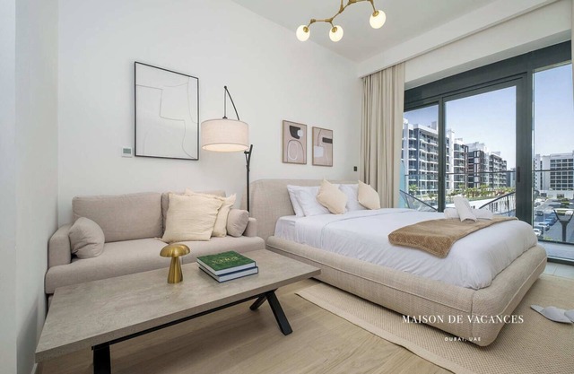 Charming Studio 10 Minutes from Dubai Mall