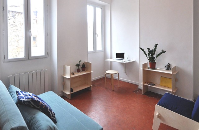 Charming Studio Close To The Old Port