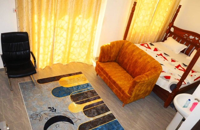 Charming studio in delightful Mtwapa with AC