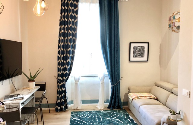 Charming Two Bedroom Apartment in the Heart of San Frediano: Exposed Beams and Chic Atmosphere